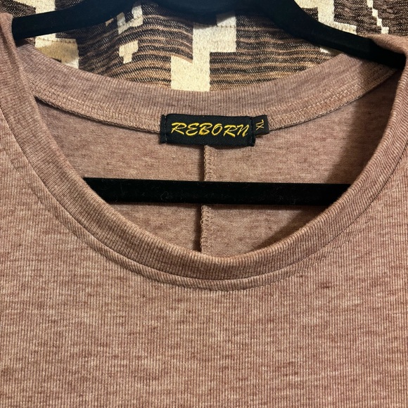 Women’s Reborn Brand XL Ruffle Sleeve Dress - Picture 4 of 6